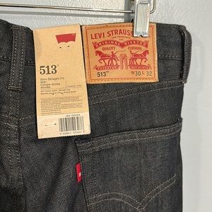 Levi’s 513 slim straight.   30w/32l